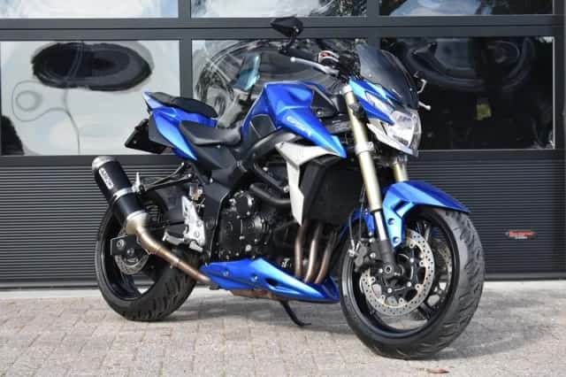 Suzuki GSR750 (2012) thumbnail 5