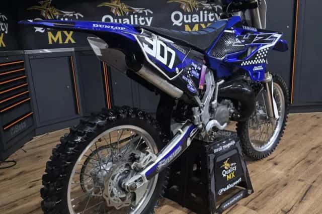 Yamaha YZ 125 (2005) thumbnail 2