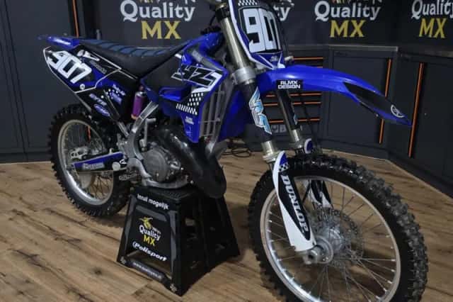 Yamaha YZ 125 (2005) thumbnail 6