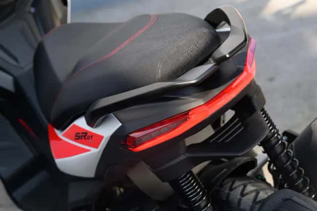 Aprilia SR GT (2026) thumbnail 6