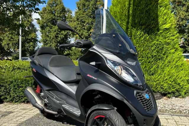 Piaggio MP3 500 (2021) thumbnail 3