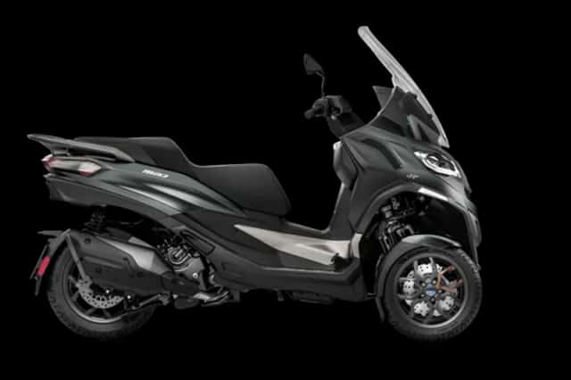 Piaggio MP3 530 HPE Exclusive (2023) thumbnail 2