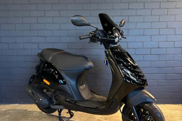 Piaggio Zip (2022) thumbnail 1