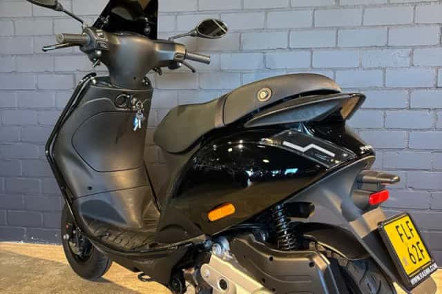 Piaggio Zip (2022) thumbnail 4