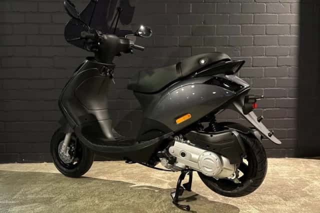 Piaggio ZIP SP (2026) thumbnail 2