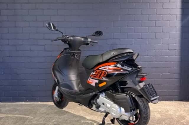 Piaggio ZIP SP (2026) thumbnail 2