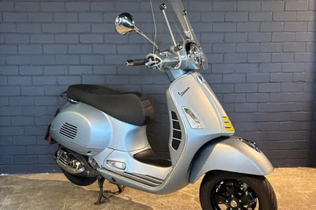 Vespa GTS 300 Super (2026) thumbnail 1