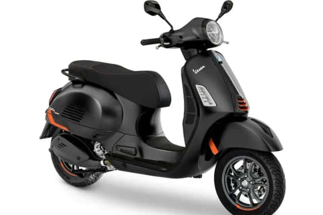 Vespa GTS 310 (2025) thumbnail 2