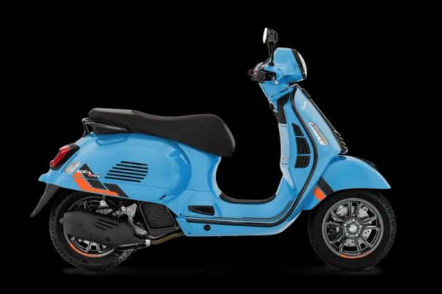 Vespa GTS Supersport (2026) thumbnail 1