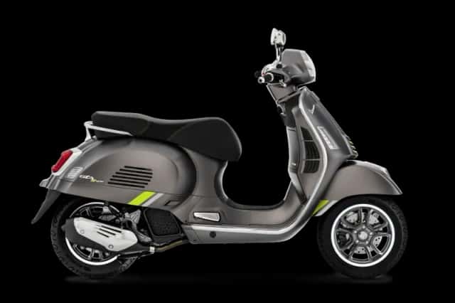 Vespa GTS Supertech (2026) thumbnail 1