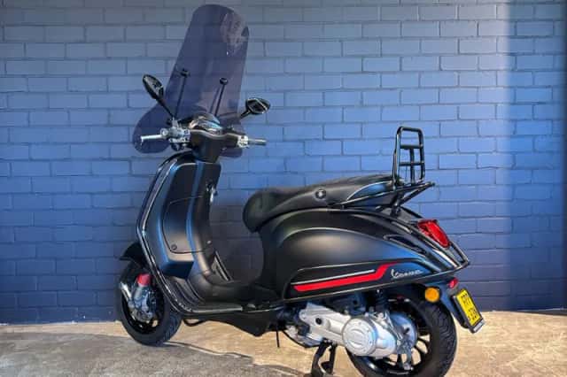 Vespa Sprint (2024) thumbnail 3