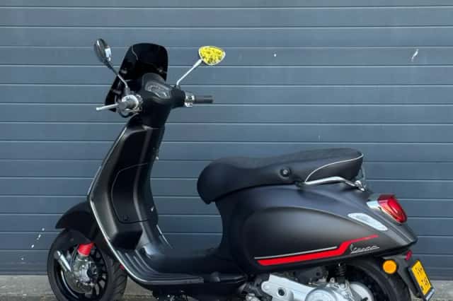Vespa Sprint (2023) thumbnail 4