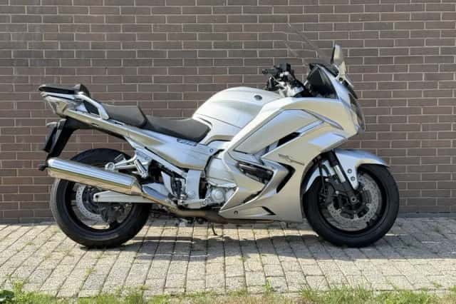 Yamaha FJR 1300 AE (2016) thumbnail 2
