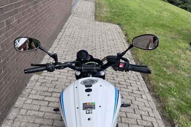 Yamaha XSR700 (2025) thumbnail 5