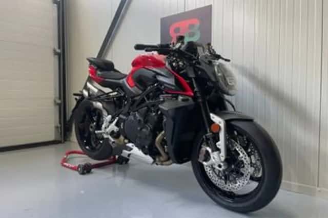 MV Agusta Brutale 1000RS (2025) thumbnail 3