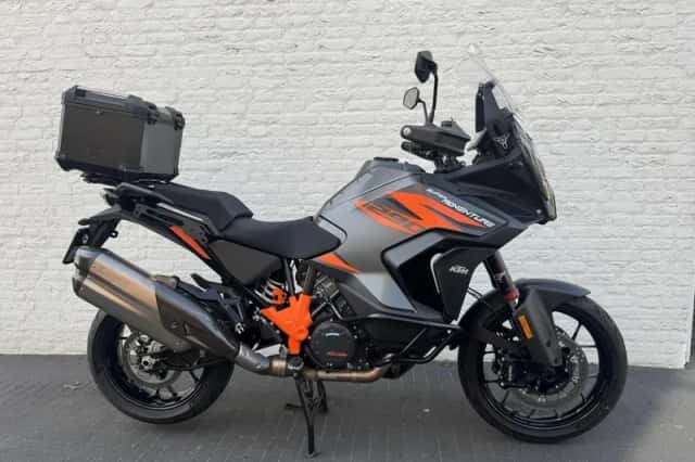 KTM 1290 Super Adventure S (2022) thumbnail 2