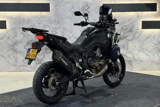 Honda CRF 1100 L Africa Twin (2023) thumbnail 3