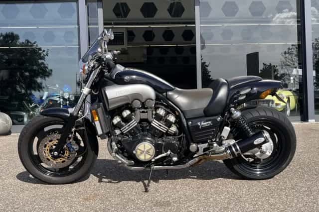 Yamaha VMX 1200 (1991) thumbnail 6