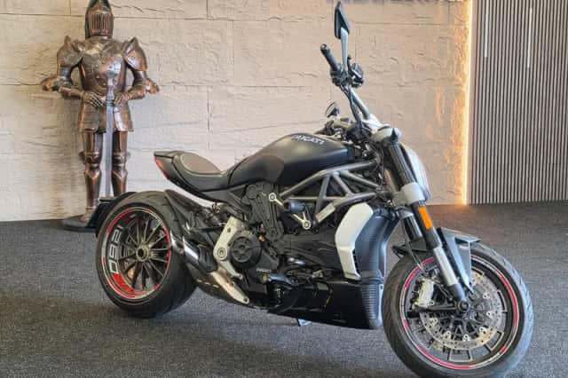 Ducati Xdiavel (2018) thumbnail 2