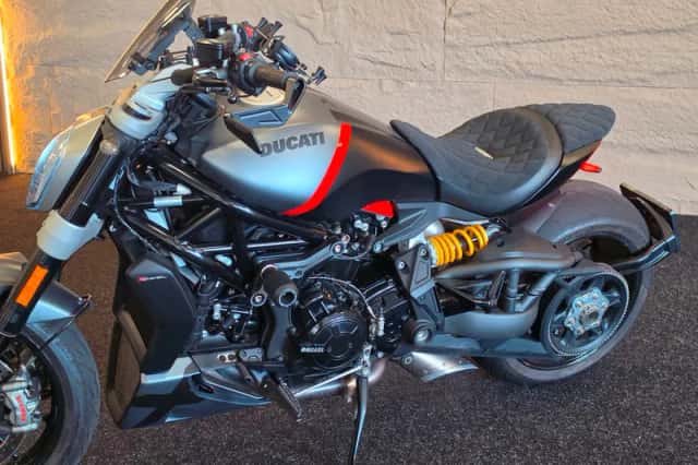 Ducati Xdiavel Black Star (2022) thumbnail 4