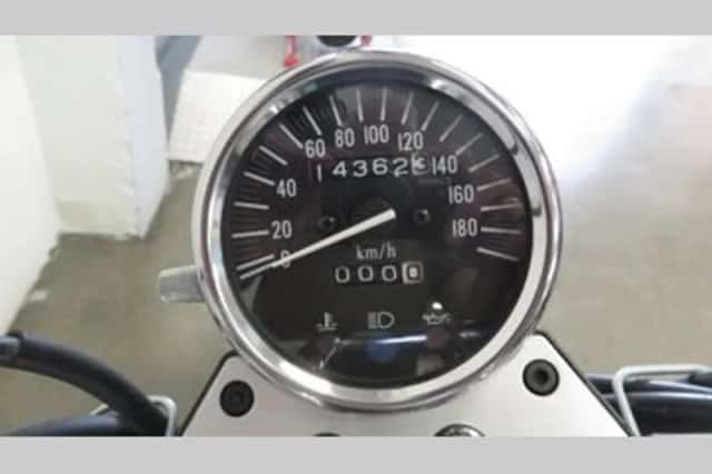 Suzuki VZ 800 Marauder (1997) thumbnail 3