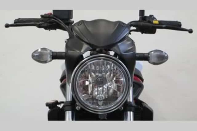 Suzuki SV650 (2022) thumbnail 2
