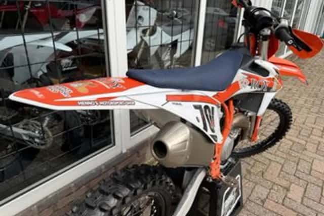 KTM 450 SX-F (2022) thumbnail 5