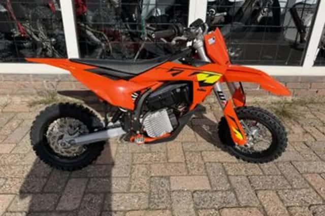 KTM SX-E 3 (2025) thumbnail 1