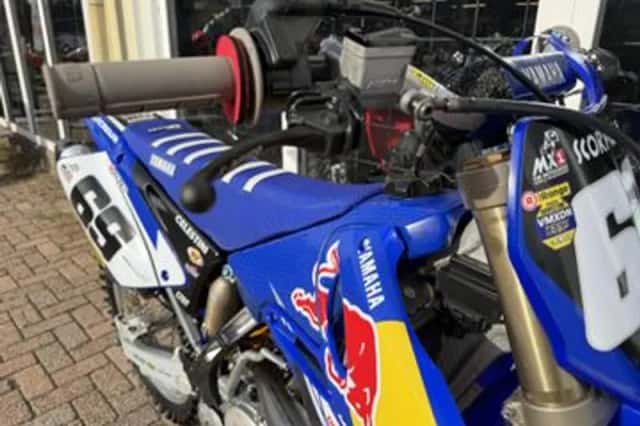 Yamaha YZ 250 (2008) thumbnail 2