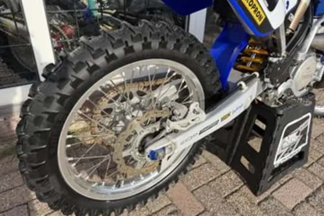 Yamaha YZ 250 (2008) thumbnail 4