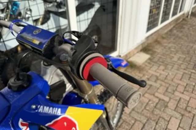 Yamaha YZ 250 (2008) thumbnail 5