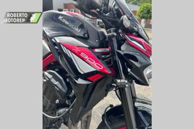 Kawasaki Z900 (2024) thumbnail 4