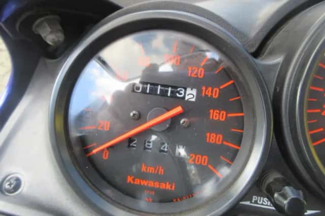 Kawasaki ZZ-R 250 (2004) thumbnail 3