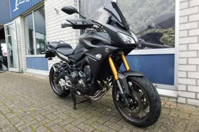 Yamaha MT-09 Tracer (2015) thumbnail 2