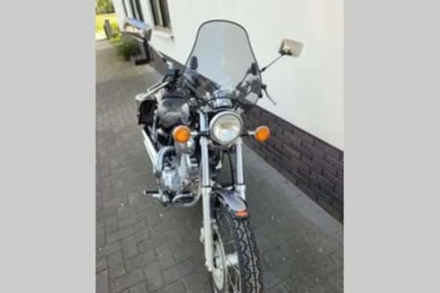 Yamaha XV 535 Virago (1998) thumbnail 2