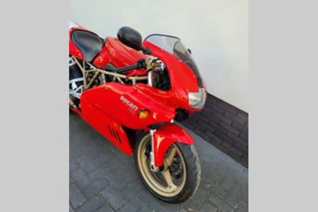 Ducati 750 (2002) thumbnail 3