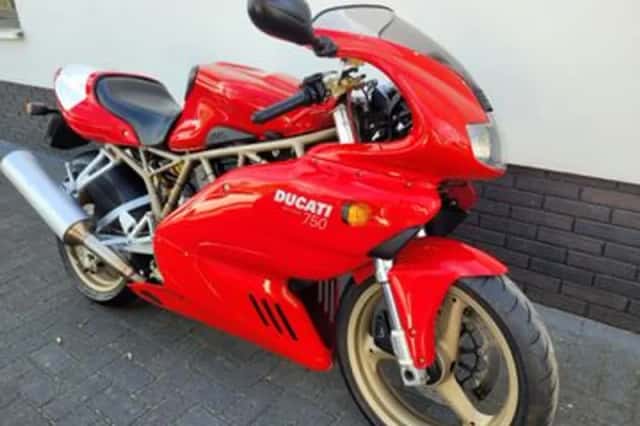 Ducati 750 (2002) thumbnail 4