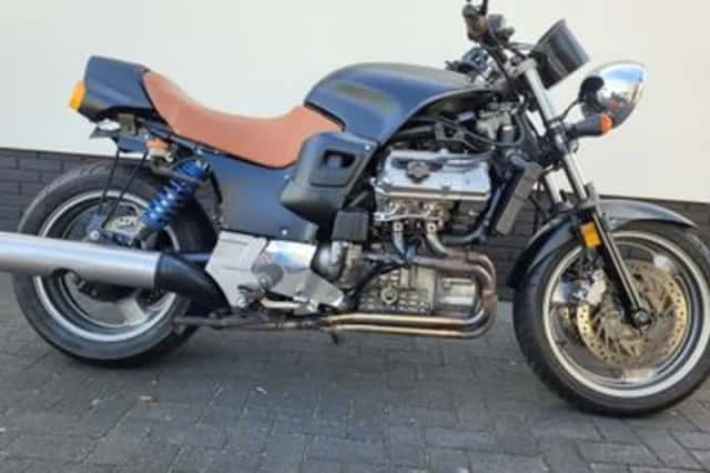 Honda ST 1100 (1992) thumbnail 1