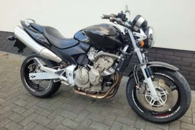 Honda CB 600 F Hornet (2004) thumbnail 3