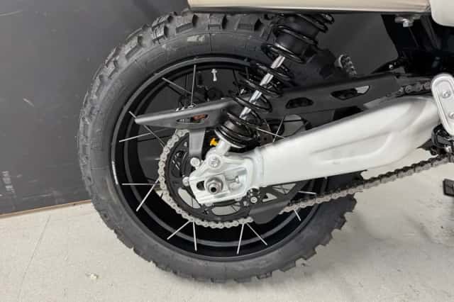 Triumph Scrambler 1200 XE (2026) thumbnail 4