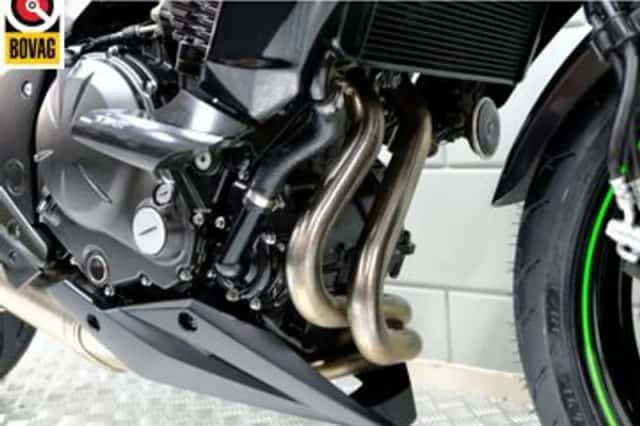 Kawasaki ER-6n (2016) thumbnail 3