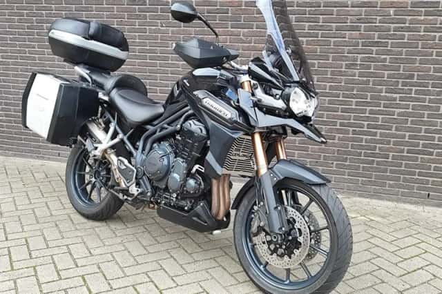 Triumph TIGER 1200 Explorer (2014) thumbnail 1