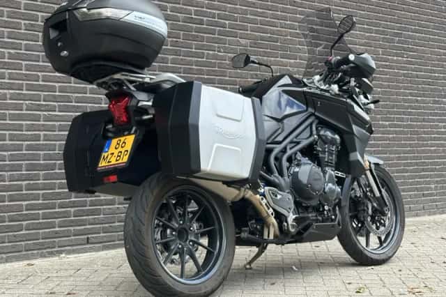 Triumph TIGER 1200 Explorer (2014) thumbnail 6