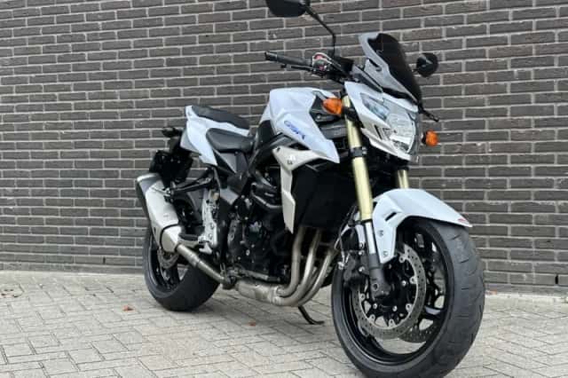 Suzuki GSR750 (2014) thumbnail 1