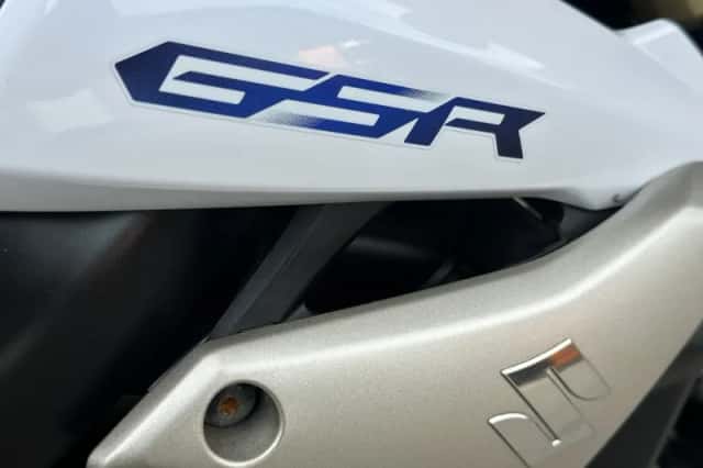 Suzuki GSR750 (2014) thumbnail 6