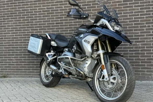 BMW R 1200 GS (2017) thumbnail 1