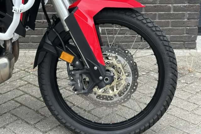 Honda CRF 1100 Africa twin (2020) thumbnail 4