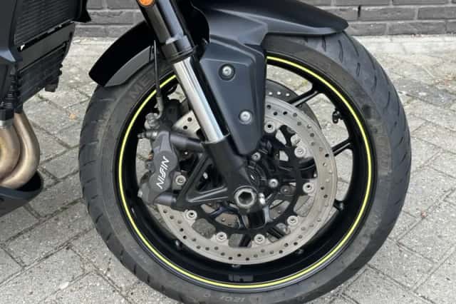 Triumph Tiger 1050 Sport (2016) thumbnail 4