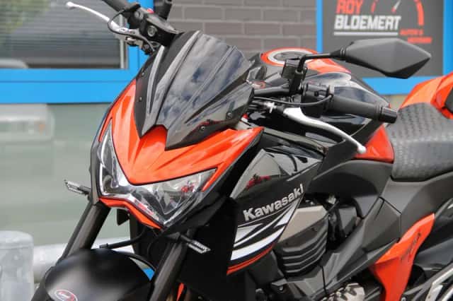Kawasaki Z800 (2014) thumbnail 6