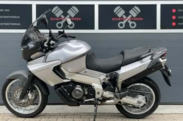 Aprilia ETV 1000 Caponord (2003) thumbnail 3